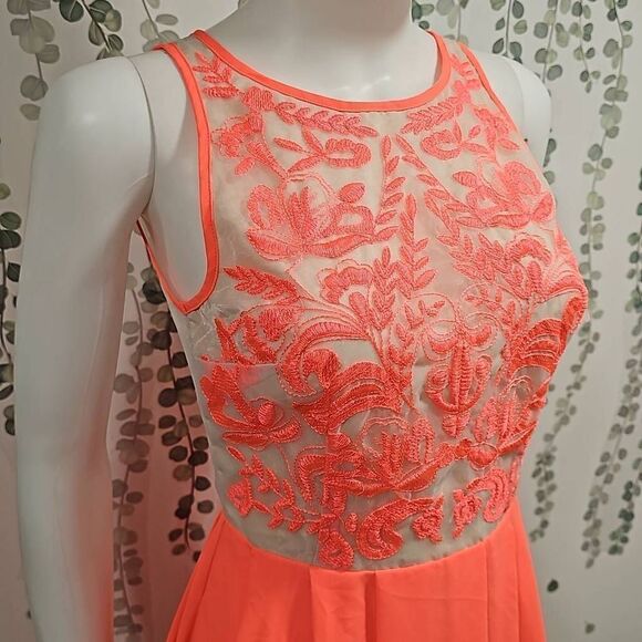 Keepsake The Label Neon Pink Embroidered Mini Dress Sz Small - Picture 4 of 13